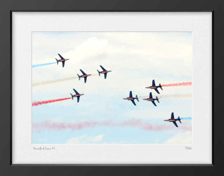 Patrouille de France en formation rapprochée